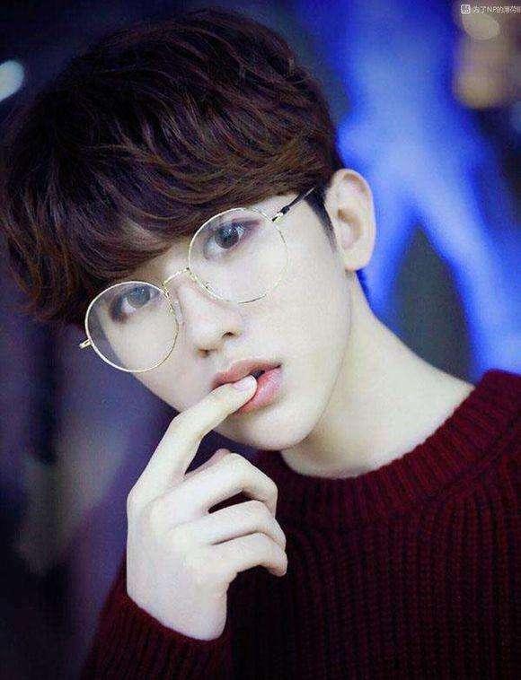 蔡徐坤微头条,偶像背后的努力与成长