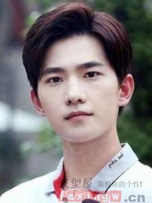 男明星三七分照片,揭秘时尚与个性的完美融合