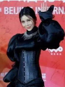 爆料娱乐圈内明星是谁,揭秘神秘明星身份大揭秘