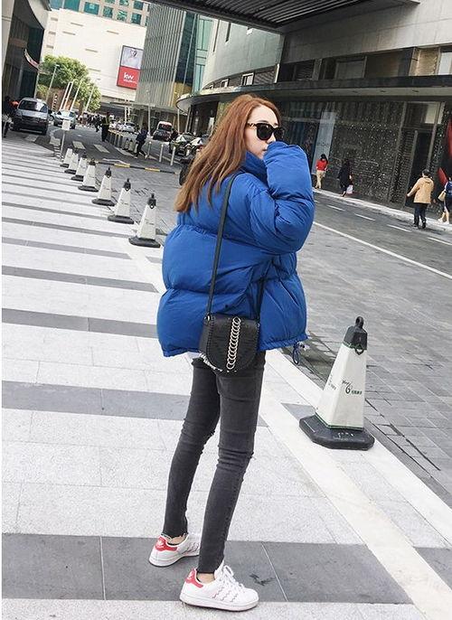 网红羽绒服蓝色系